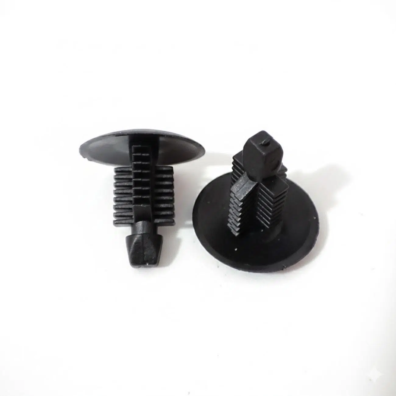 Fiat Döşeme Klipsi 10 Adet 1301019808 Fiat Döşeme Klipsi 10 Adet 1301019808