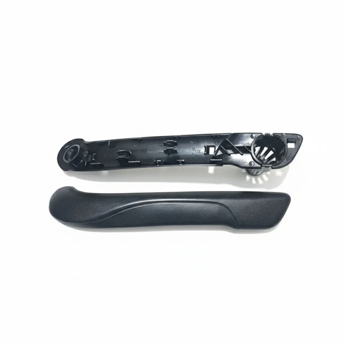 Renault Kangoo 3 Kapı Çekme Kolu Sağ 8200548972 Renault Kangoo 3 Kapı Çekme Kolu Sağ 8200548972